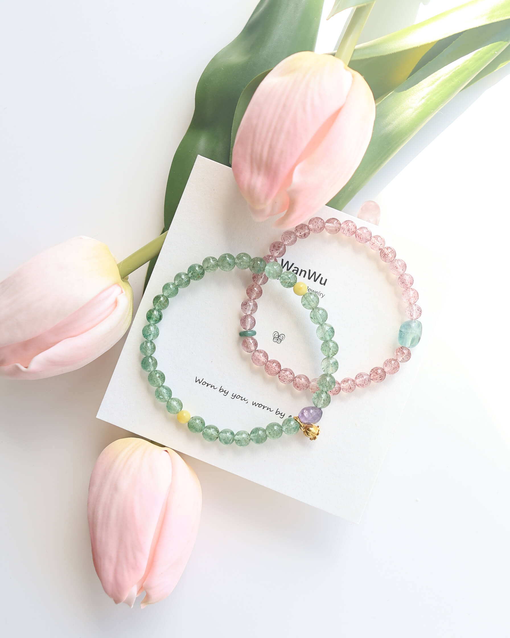 Green Strawberry Quartz, Amethyst & Amber Beaded Bracelet